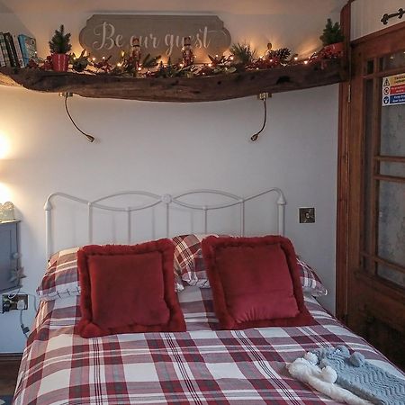 Little Pines Lodge Rushton Spencer 외부 사진